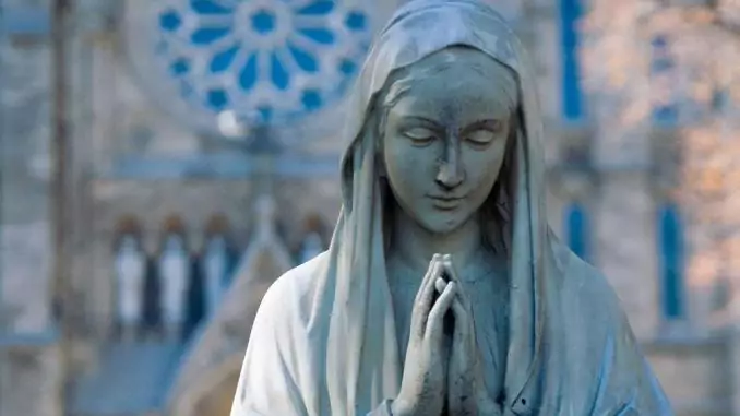 Assomption 2020 : pourquoi célébrée la vierge Marie ? - YECLO.com