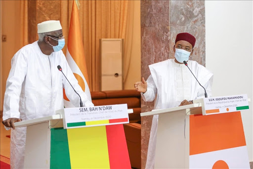 Lutte contre le terrorisme : le Mali et le Niger sortent les « armes »